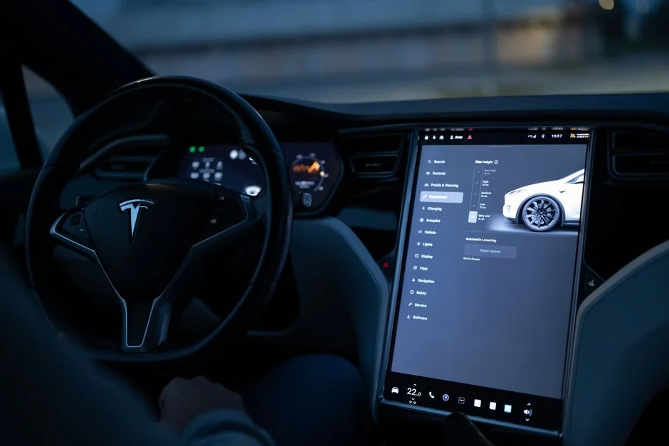 Chinese Drivers Bypass Tesla Autopilot with $2 Plastic Heads — Regulators Demand Answers