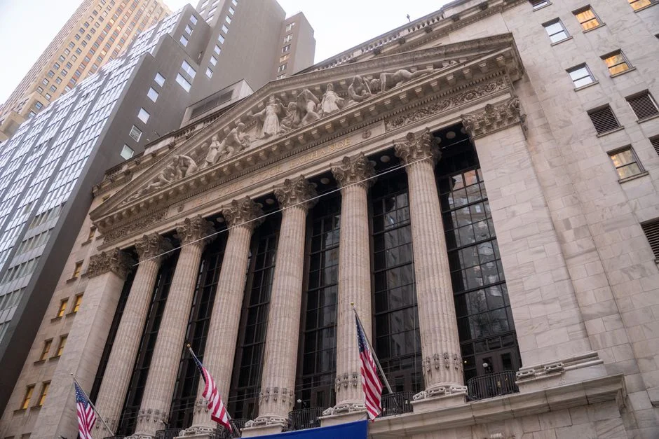 Elon Musk Defies Wall Street — Dual-Class Shares Trigger Investor Revolt — Science