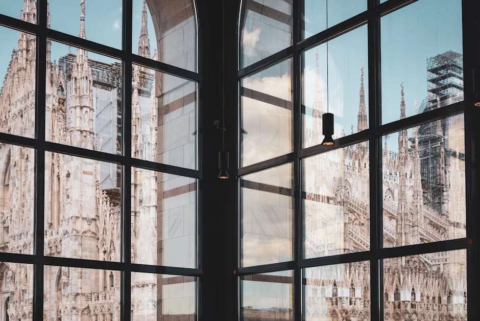 Comprehensive Coverage of Contemporary Issues — ItaliaNoW