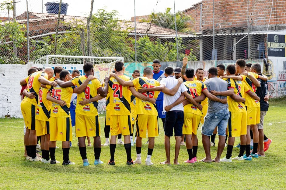 Former Kaizer Chiefs Coach Slams Mamelodi Sundowns' Title Chances — Technology