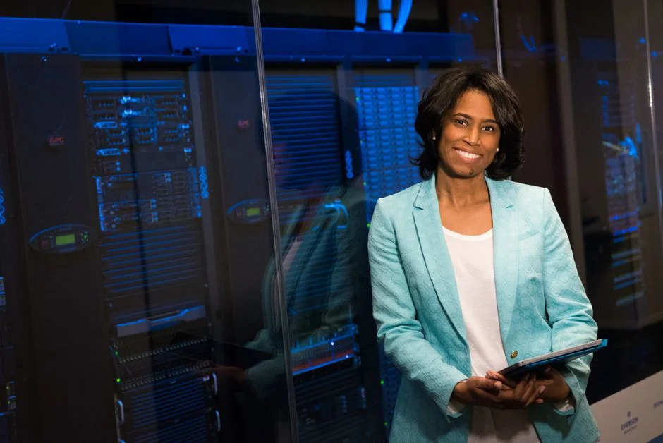 Microsoft Launches Rayfin to Break Enterprise AI's $50 Billion Data Lock-In — Business Finance