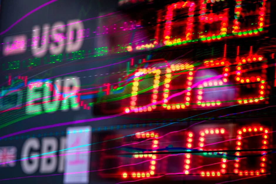 Samsung Surge Triggers MSCI World ETF Volatility Amid Inflation Fears — Business Finance