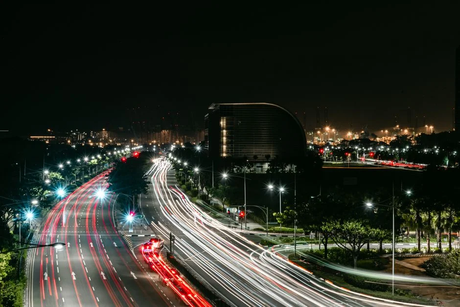 Singapore's Bus Timing Outage Exposes Vulnerabilities in Transit Tech — Science