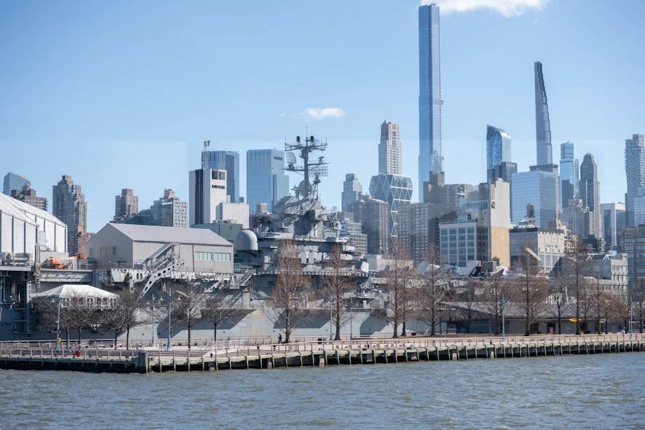 USS Abraham Lincoln Receives Supplies After Food Shortages in ZA — Science